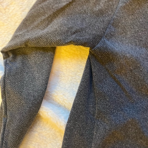 Zyia Active long sleeve shirt (large) - Picture 6 of 7